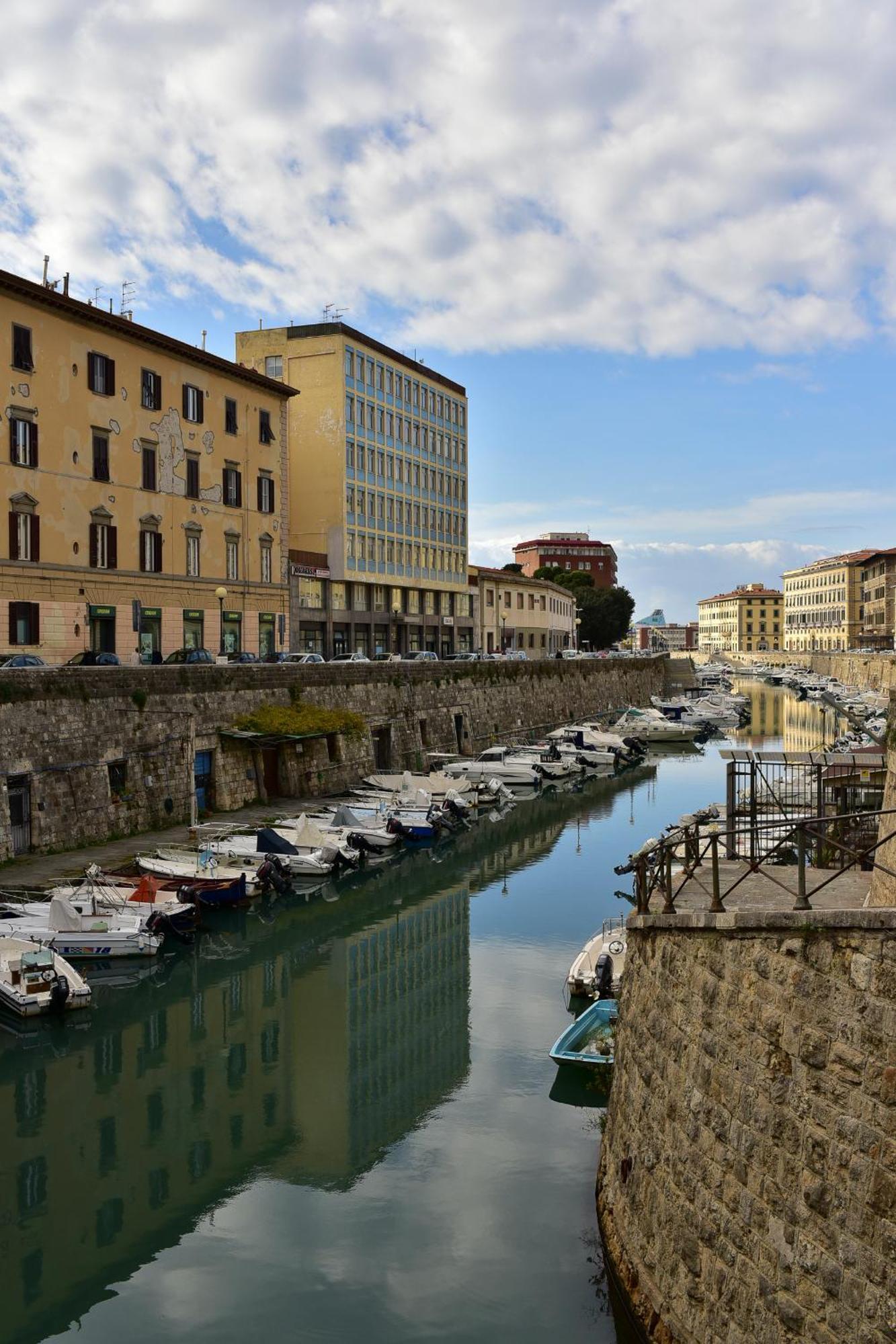L'Erika In Citta Hotel Livorno Luaran gambar